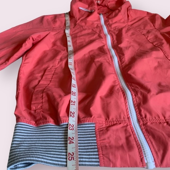 Women’s size Large Bench lightweight Jacket windbreaker - Picture 14 of 15